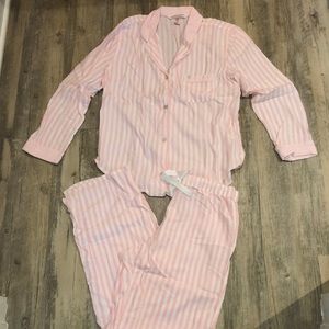 Victoria Secret pajamas women’s size small
